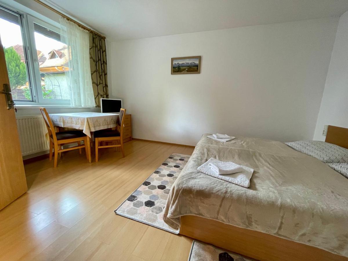 Privat Hotos Apartment Liptovsky Mikulas Exterior photo